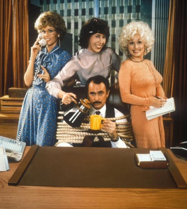 Jane Fonda, Lily Tomlin, Dolly Parton, Dabney Coleman in Nine To Five