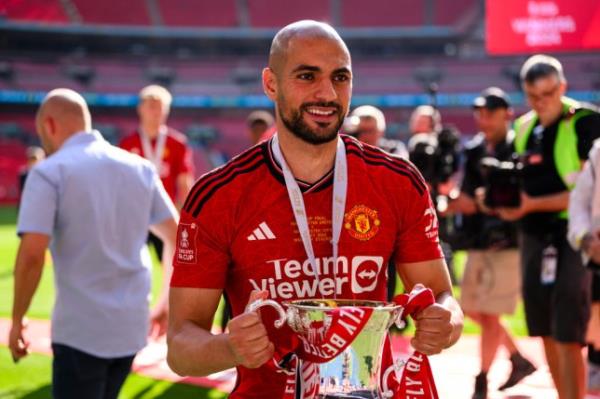 Man Utd midfielder Sofyan Amrabat