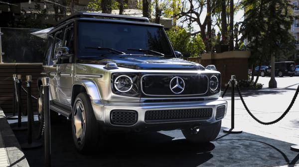 The Mercedes EQG co<em></em>ncept car on display, front 3/4 view