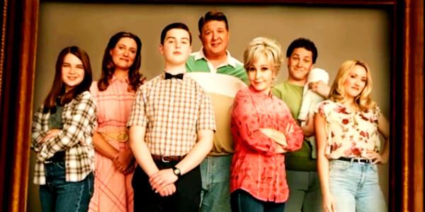 Raegan Revord as Missy, Zoe Perry as Mary, Iain Armitage as Sheldon, Lance Barber as George, Annie Potts as Meemaw, Mo<em></em>ntana Jordan as Georgie, and Emily Osment as Mandy in a family picture for Young Sheldon season 7