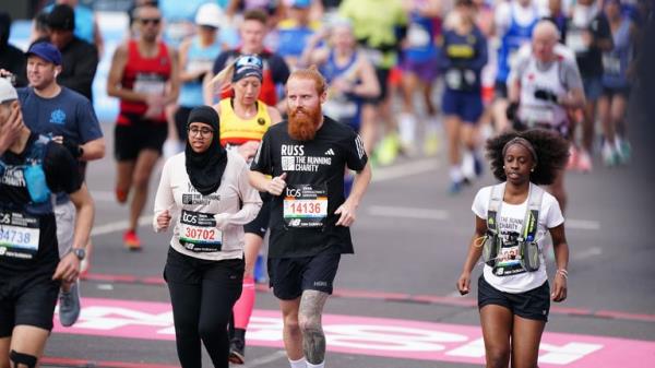 'Hardest Geezer' Russ Cook leaves the start of the TCS Lo<em></em>ndon Marathon. Picture date: Sunday April 21, 2024. Pic: PA 