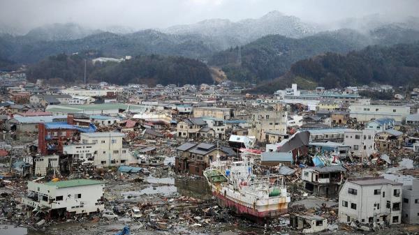 Tsunami-Japan-2011-boats