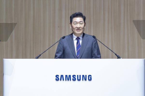 Samsung　Electronics　Chief　Executive　Han　Jong-hee　presides　over　the　annual　general　meeting　(AGM) on　March　20,　2024