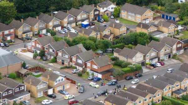 Ashlyn Close in Bushey.</p>

<p>　　Pic: PA