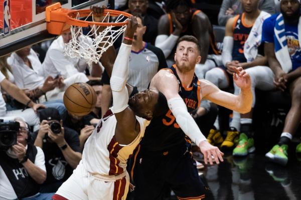 Bam Adebayo dunks on Knicks center Isaiah Hartenstein