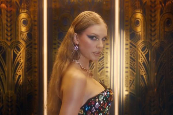 Taylor Swift in the official music video for 