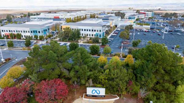 me<em></em>ta corporate headquarters is seen in Menlo Park, California on Nov. 9, 2022. 