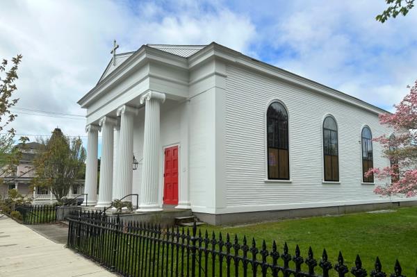 The now-closed St. Mark's Episcopal church.