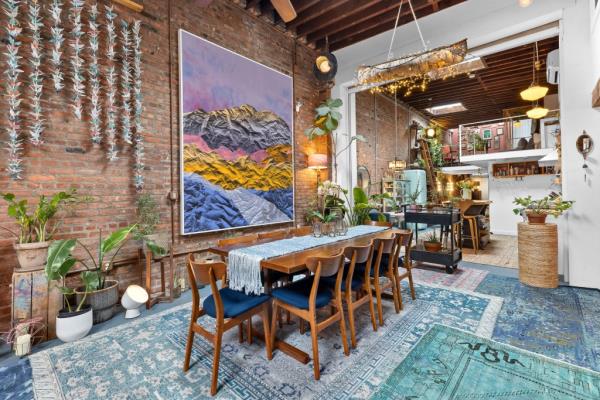 A dining area in the Williamsburg rental.