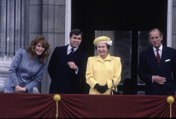 Fergie, Andrew, the queen and Prince Philip in 1986.