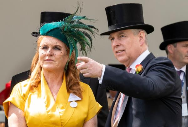 Fergie and Andrew at Ascot.