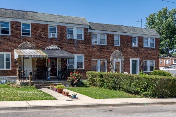 The deadly fight started in front of Wright's home in Brooklyn Park, Maryland, before spilling out into the street.