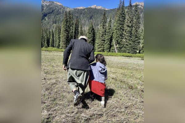 Rescuers were able to get to Shunghla Mashwani, 10, after she went missing for over 24 hours in the woods of Washington state.</p>

<p>　　Rescuers were able to get to Shunghla Mashwani, 10, after she went missing for over 24 hours in the woods of Washington state.</p>

<p>　　