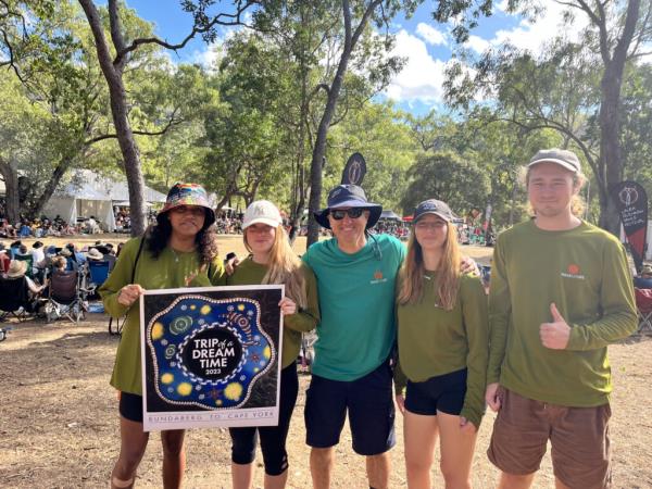 Youths with Senior Co<em></em>nstable Mark Cartner at the Aboriginal Dance Festival