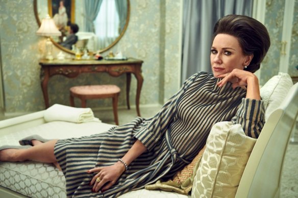 Naomi Watts as Barbara “Babe” Paley in Feud.