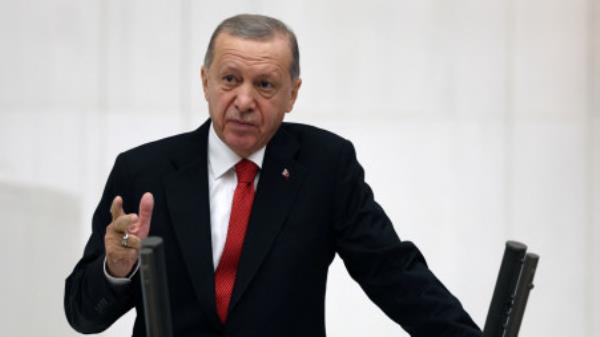 Turkey's President Tayyip Erdogan addresses members of parliament as he attends the reopening of the Turkish parliament after the summer recess in Ankara, Turkey, October 1, 2023. Murat Cetinmuhurdar/PPO/Handout via REUTERS</p>

<p>　　