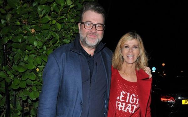 Mandatory Credit: Photo by Can Nguyen/Shutterstock (10510342x) Kate Garraway and Derek Draper Piers Morgan Christmas Party, London, UK - 19 Dec 2019 Piers Morgan Christmas party 2019, Scarsdale Tavern, Edwardes Square on Thursday 19 December 2019 in London.