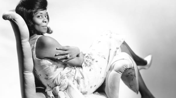 Dinah Washington studio portrait