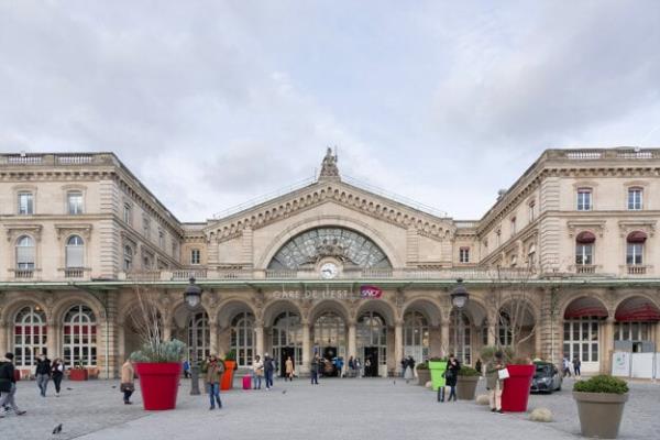 Gare L’Est station in Paris.