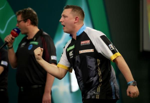 2023/24 Paddy Power World Darts Champio<em></em>nship - Day Twelve