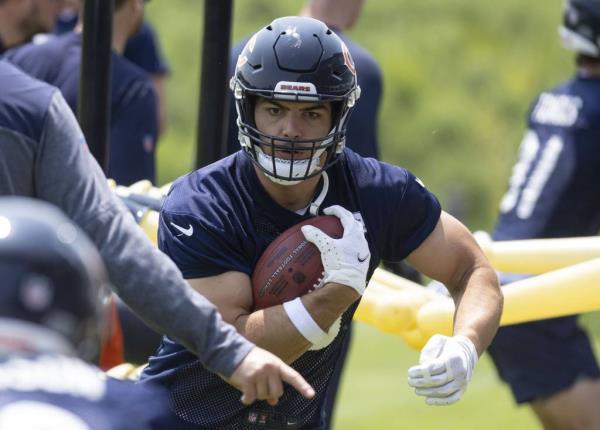 Bears tight end Cole Kmet practices on June 7, 2023, during organized team activities at Halas Hall.