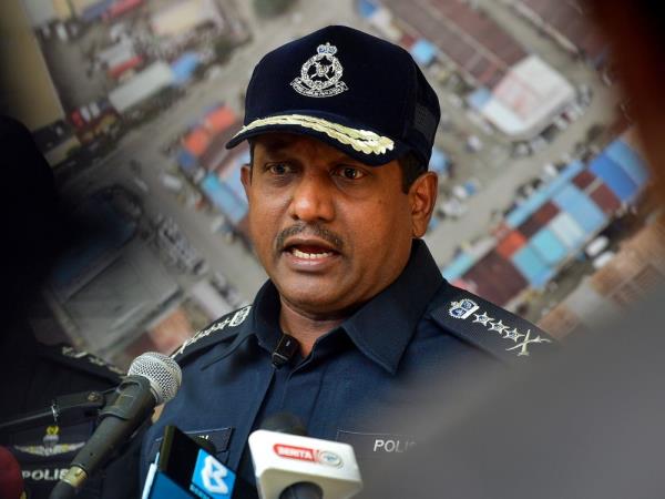 Selangor top cop: Police foil bid to smuggle out drugs worth RM1.2m to Miri, three nabbed