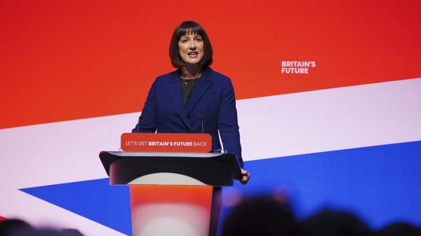 Shadow chancellor Rachel Reeves makes her keynote speech during the Labour Party Co<em></em>nference in Liverpool on October 9, 2023.