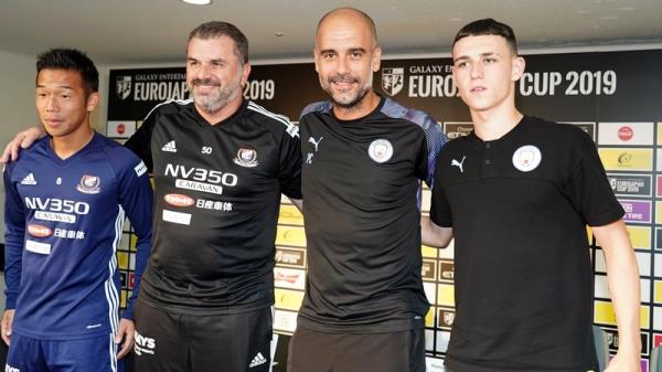 Ange Postecoglou - pictured</p>

<p>　　as manager of Yokohama F.Marinos in 2019 - ahead of pre-season friendly against Man City in 2019, the o<em></em>nly occasion the two managers have crossed paths. Also pictured are Takuya Kida and City's Phil Foden