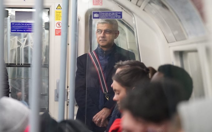 Sadiq Khan travels on a Lo<em></em>ndon Underground train