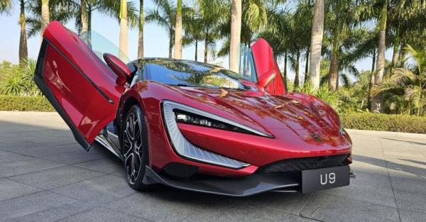 YangWang U9, the 1,200 horsepower electric hypercar designed by BYD