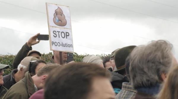 Protests against Southern Water against sewage pollution in the River Test in Hampshire