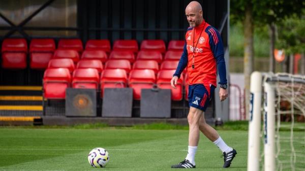 Erik ten Hag at training this week