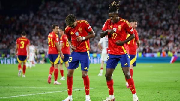 Spain's Lamine Yamal (L) and Nico Williams have lit up Euro 2024