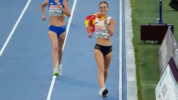 Pic: AP</p>

<p>　　Lyudmila Olyanovska, of Ukraine, approaches Laura Garc..a-Caro, of Spain, right, just before the finish line to win the bro<em></em>nze medal in the women's 20 km race walk at the the European Athletics Champio<em></em>nships in Rome, Friday, June 7, 2024. (AP Photo/Gregorio Borgia)