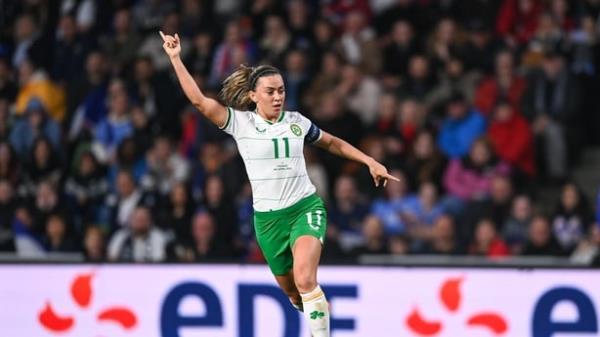 Katie McCabe at SuperValu Páirc Uí Chaoimh