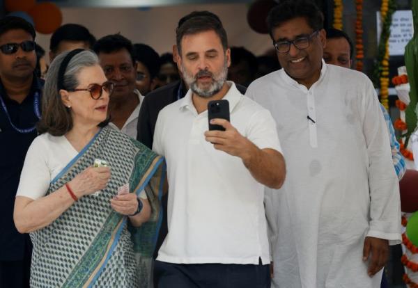 Rahul So<em></em>nia Gandhi India election