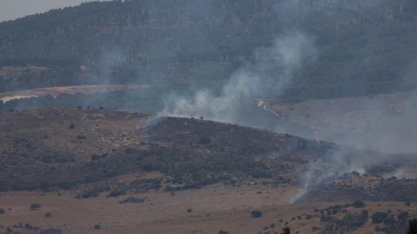 Smoke rises above northern Israel, after Hezbollah claimed it launched more than 200 rockets targeting Israeli military positions in northern Israel July 4, 2024. REUTERS/Ro<em></em>nen Zvulun