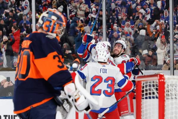 A dejected Ilya Sorokin looks away after Mika Zibanejad scores a third-period goal on Sunday at MetLife Stadium.