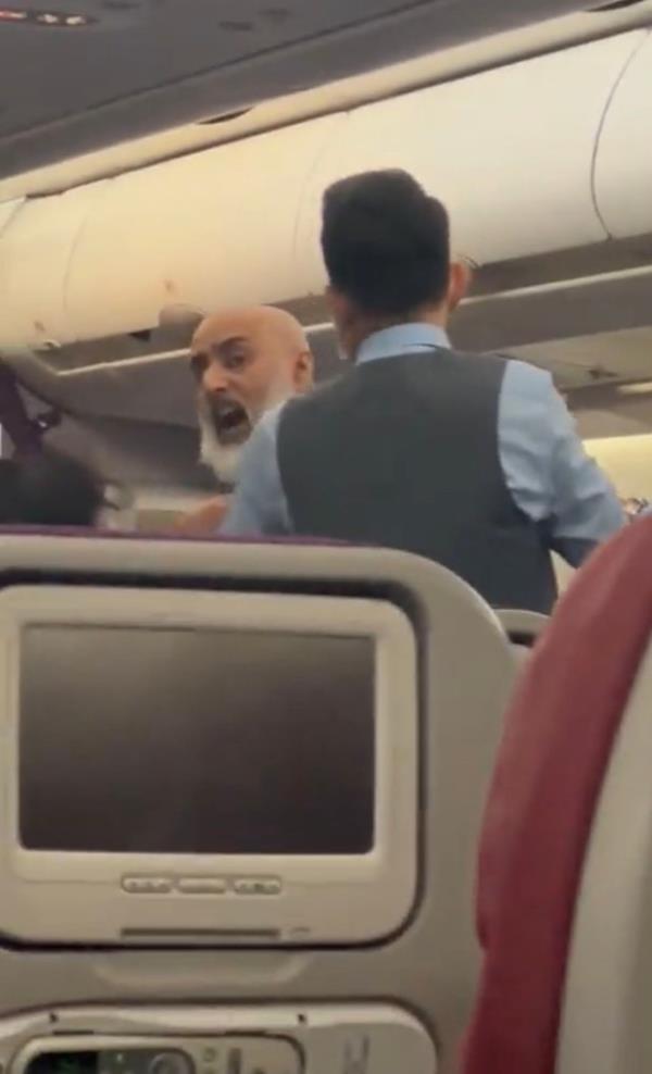 Disruptive passenger on a Malaysian Airlines flight