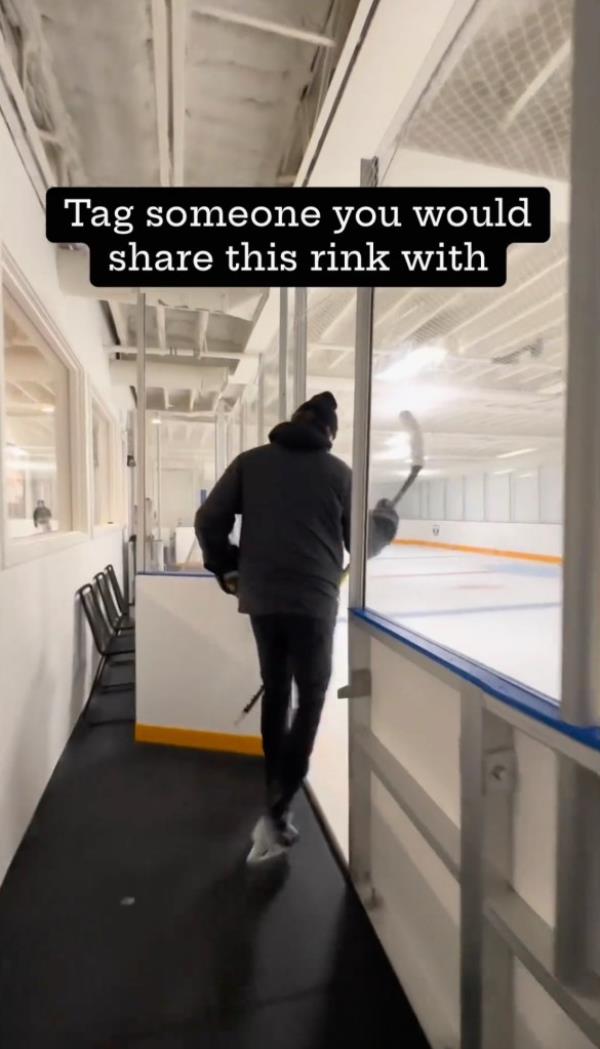 In the video, a guy gets right o<em></em>nto the ice with skates on.