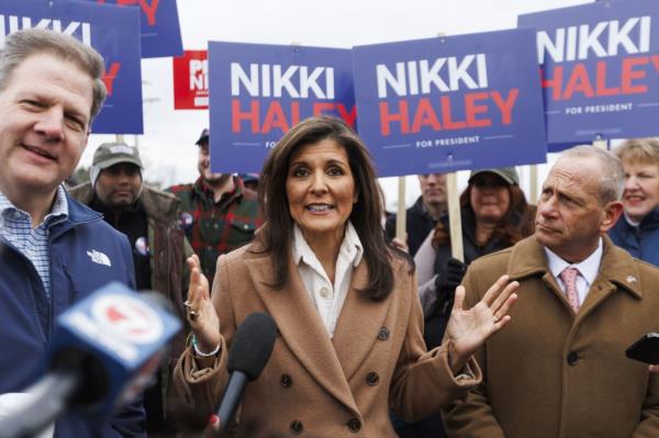 Republican candidate for President, former South Carolina Governor Nikki Haley (C), New Hampshire Governor Chris Sununu (L), and Ret. General Don Bolduc (R) speak to the media outside the polling place at Winnacunnet High School on Primary Election Day in Hampton, New Hampshire, USA, 23 January 2024. Haley is battling against oppo<em></em>nent former US President Do<em></em>nald Trump in the New Hampshire Republican Primary held on 23 January 2024.</p>

<p>　　Republican presidential candidate Nikki Haley campaigns in New Hampshire, Hampton, USA - 23 Jan 2024</p>

<p>　　Republican presidential candidate Nikki Haley campaigns in New Hampshire, Hampton, USA - 23 Jan 2024