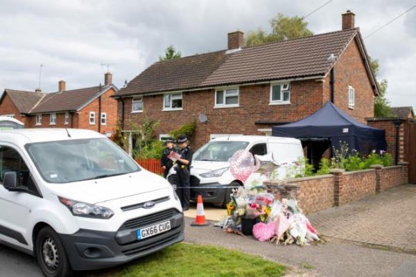 Police 'took five days to start looking for Sara Sharif's family after she died'