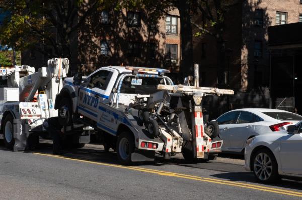 NYPD tow truck