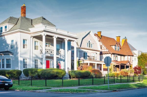 Buffalo, New York is expected to be 2024's hottest major housing market, according to Zillow.