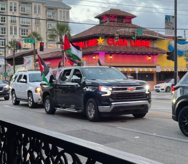 Fort Lauderdale Palestinian flags.