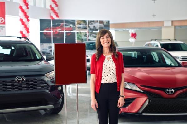 Jan from Toyota (Laurel Coppock) is a reliable girl-next-door whose upbeat approach to being a receptions 