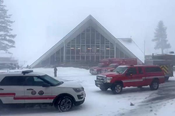 Emergency crews respo<em></em>nding to the avalanche at Palisades Tahoe in Olympic Valley, California on Jan. 10, 2024.