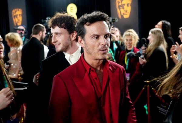 Andrew Scott walks away from 'inappropriate,' 'disgusting' interview on BAFTA red carpet