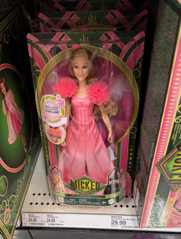 A Glinda doll from 