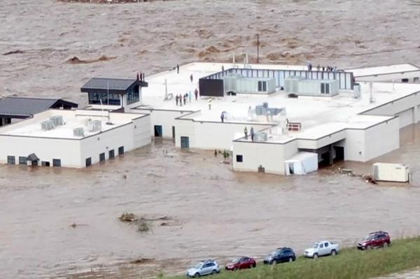 The dramatic scene at Unicoi County Hospital, in Erwin, Tennessee, near the North Carolina border, was one of several that played out across the southern US in Helene’s wake.